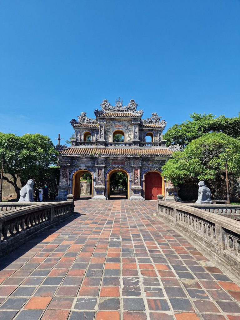 1722386010424hue-city-full-day-tour
