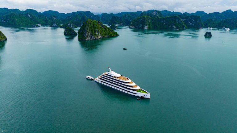 17247417606312D1NHalongBayby5-StarLuxurySeaStarsCruiseVietnam-KlookViatNam
