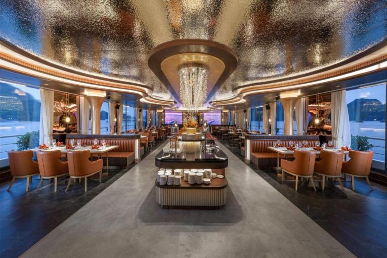 sea-stars-cruise-ha-long-nha-hang